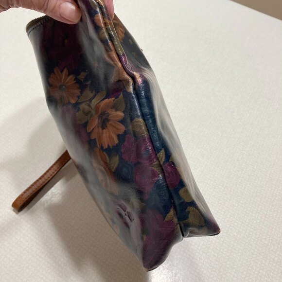 Patricia Nash Peruvian Painting Leather Wristlet/Clutch - Picture 8 of 14